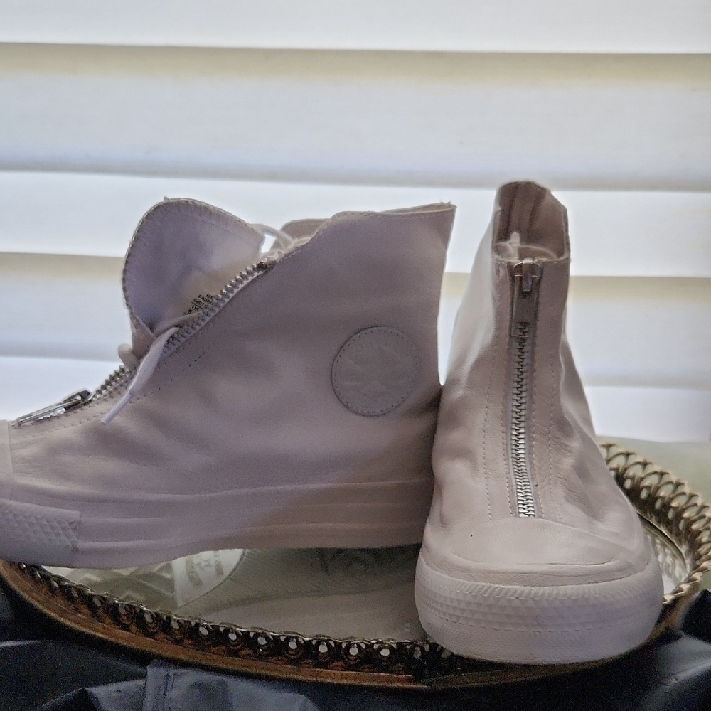 Limited Edition Leather ConverseHigh-Top Front-Zip Sneakers - Offwhite